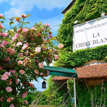Auberge La Croix Blanche Combreux エクステリア 写真